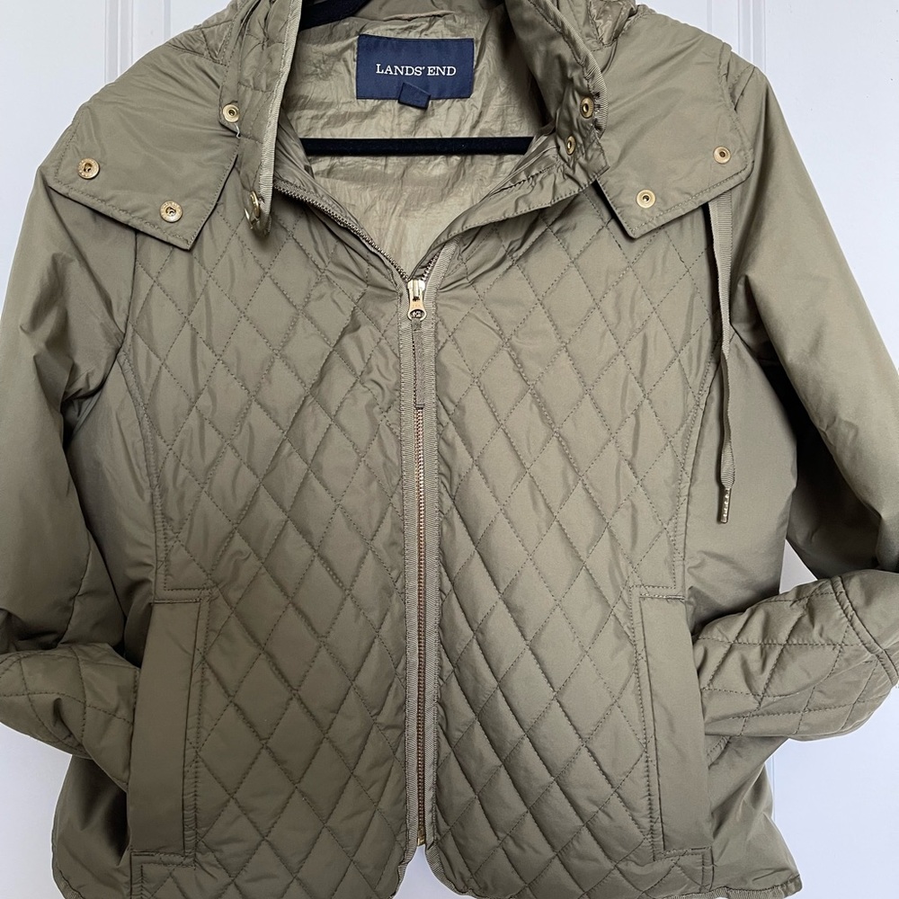 Lands end hunter green jacket, size 16P. Light weight, hooded jacket.